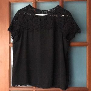 Elegant Black Ladies Top
